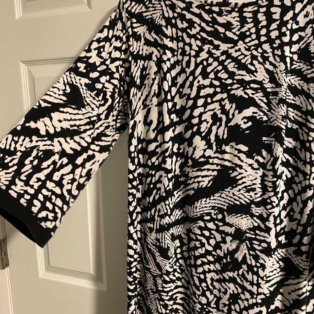 Comfy & classy Calvin Klein dress